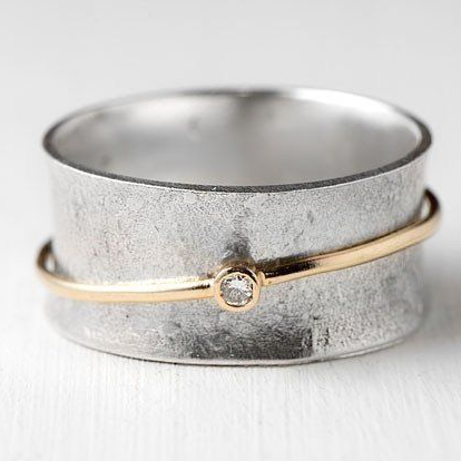 Wintageowy Pierścionek z Cyrkoniami w Srebrze ze Złotą Linią