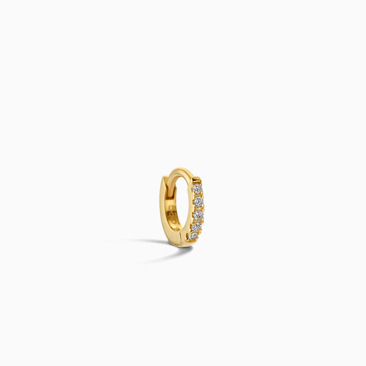 Pojedynczy diament Huggie (8 mm)