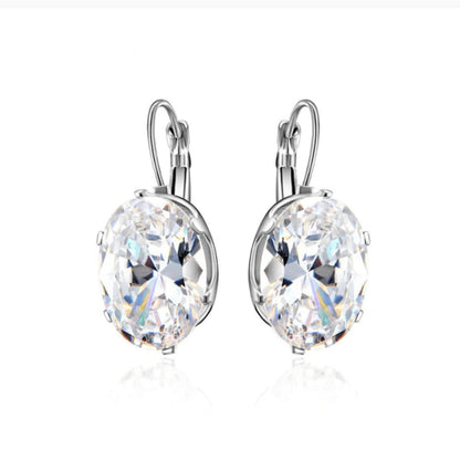 Kolczyki w owalnym szlifie Ivy