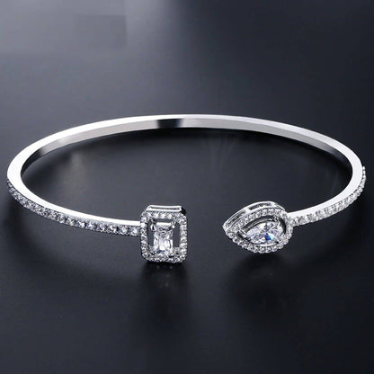 Bransoletka z pereł Cassandra