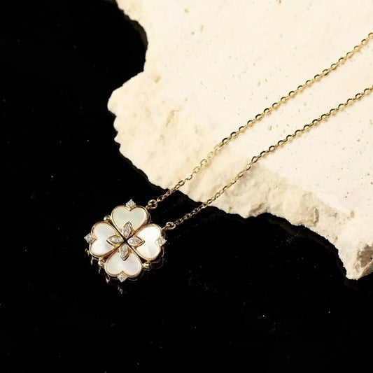 Naszyjnik muzyczny z koniczyną