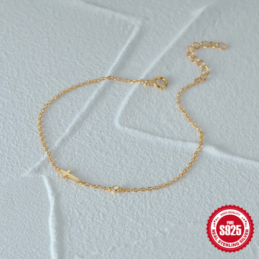 Masywna bransoletka pozłacany 18-karatowym złotem z wbudowanymi cyrkoniami