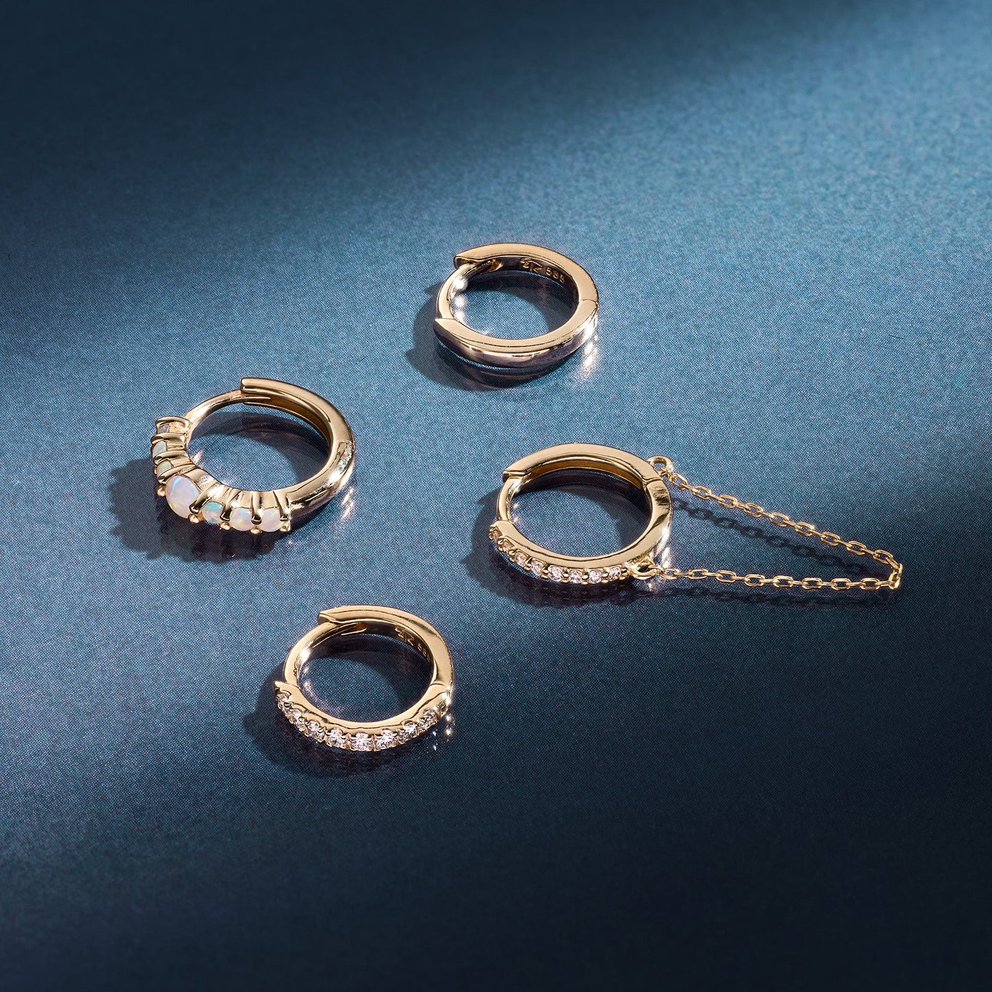 Diamentowy łańcuszek Huggie (10 mm)