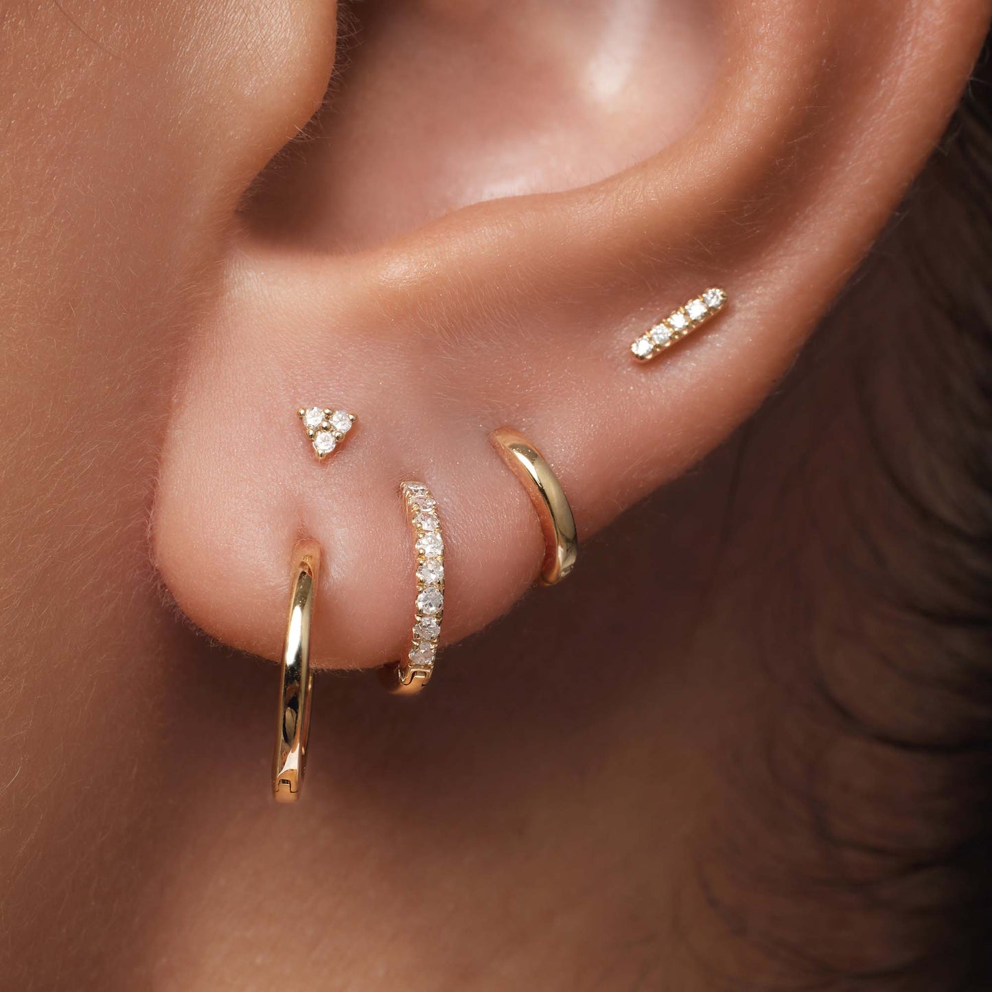 Single Huggie (8 mm)