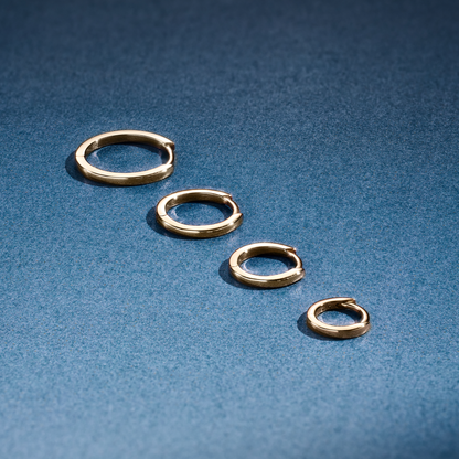 Single Huggie (8 mm)