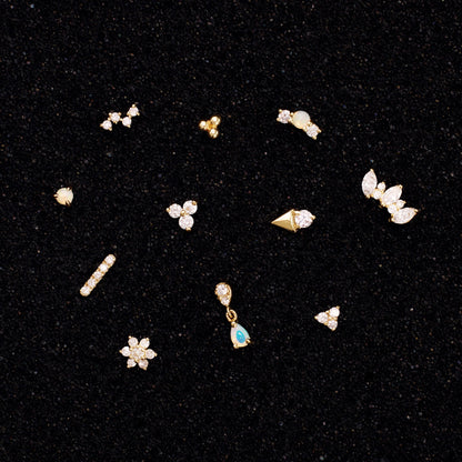 Piercing z diamentowym kolcem