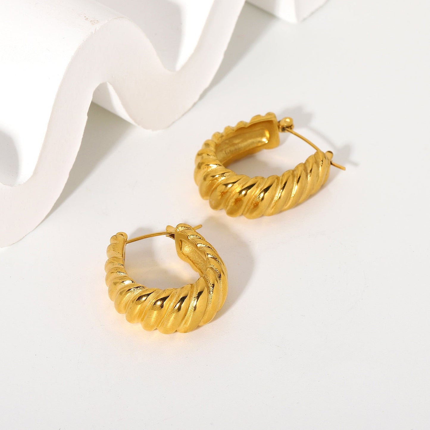Kolczyki Lina pozłacane 18k – elegancki blask