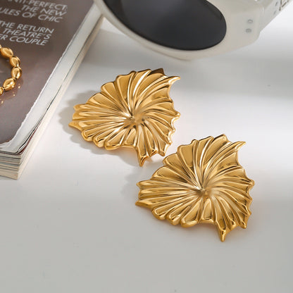 Złote kolczyki Rafaela Sculpted Petal