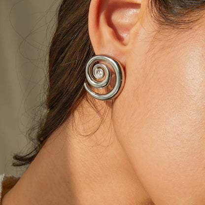 Złote kolczyki Tilly Swirl