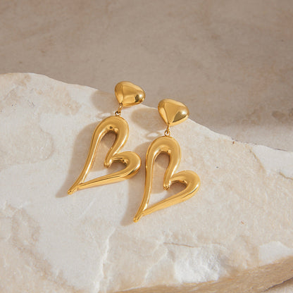 Złote kolczyki serca 18k eleganckie Venus