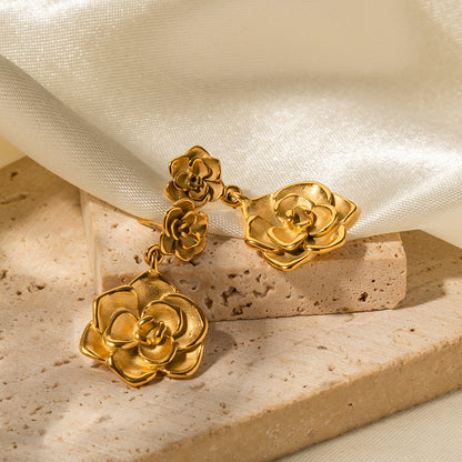 Złote kolczyki kwiatowe 18k eleganckie Thelma