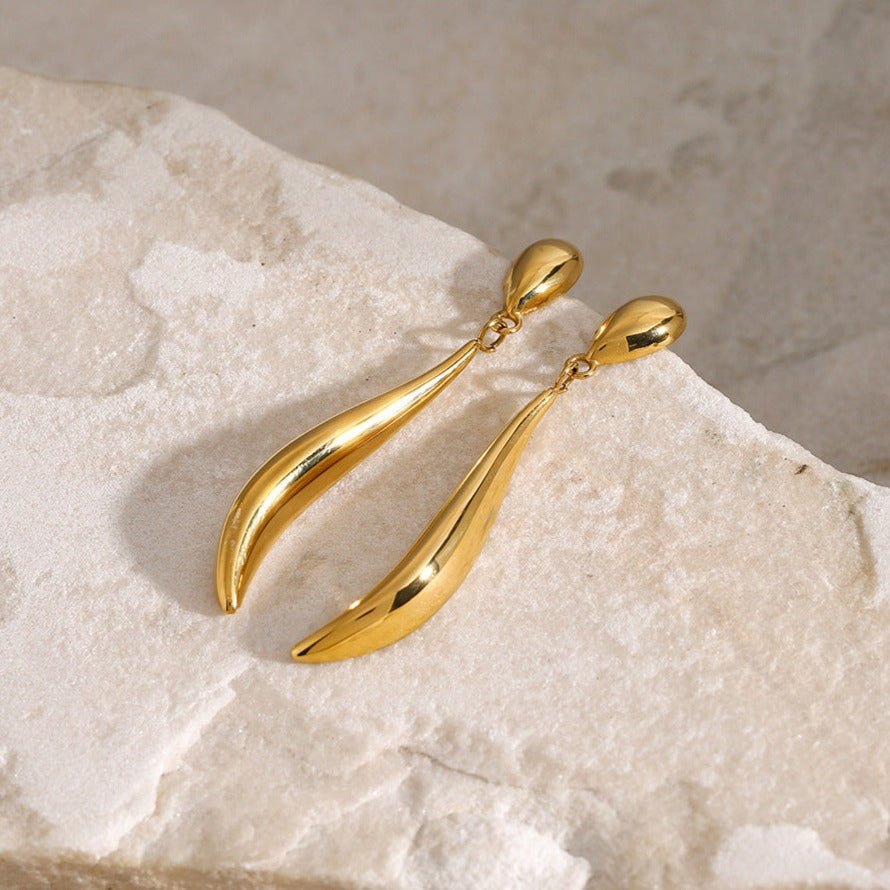 Kolczyki złote fala 18k eleganckie Aspen