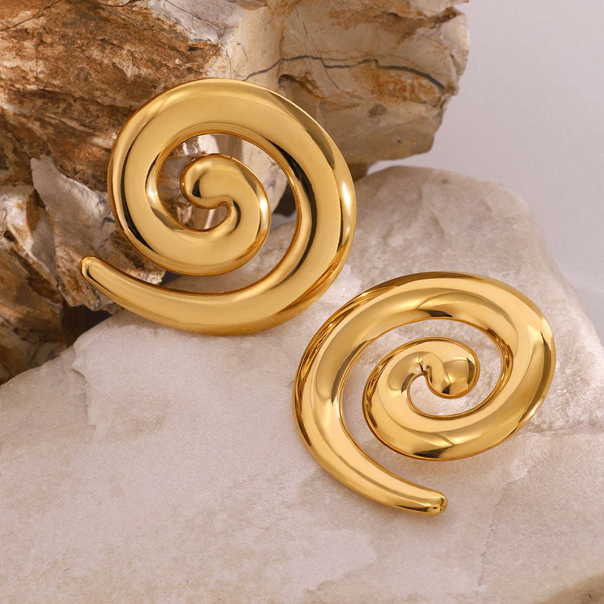 Złote kolczyki Zarya Spiral