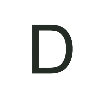 Nowoczesny naszyjnik platerowany 18-karatowym złotem z inicjałem w kształcie kłódki