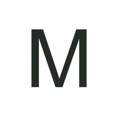 Nowoczesny naszyjnik platerowany 18-karatowym złotem z inicjałem w kształcie kłódki