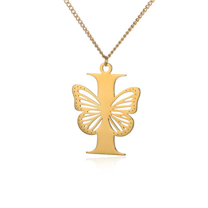 Naszyjnik z inicjałami platerowany 18-karatowym złotem z eleganckim motylem