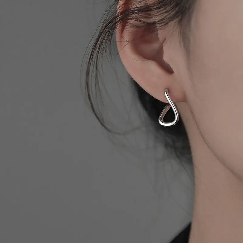 Ayla | Koreańskie srebrne szpilki Hoop Studs