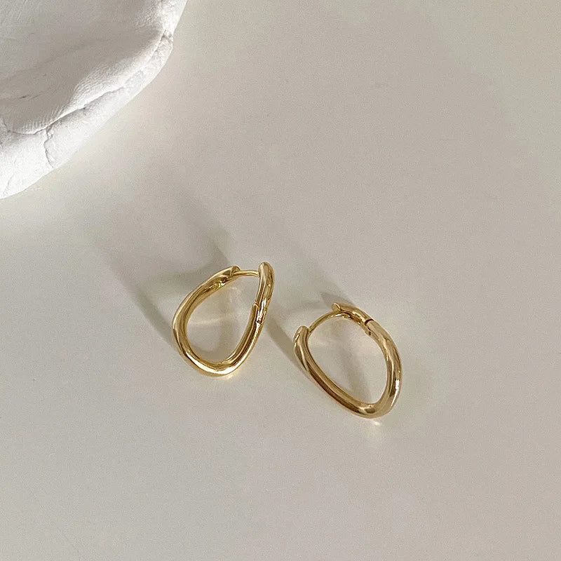 Ayla | Koreańskie srebrne szpilki Hoop Studs