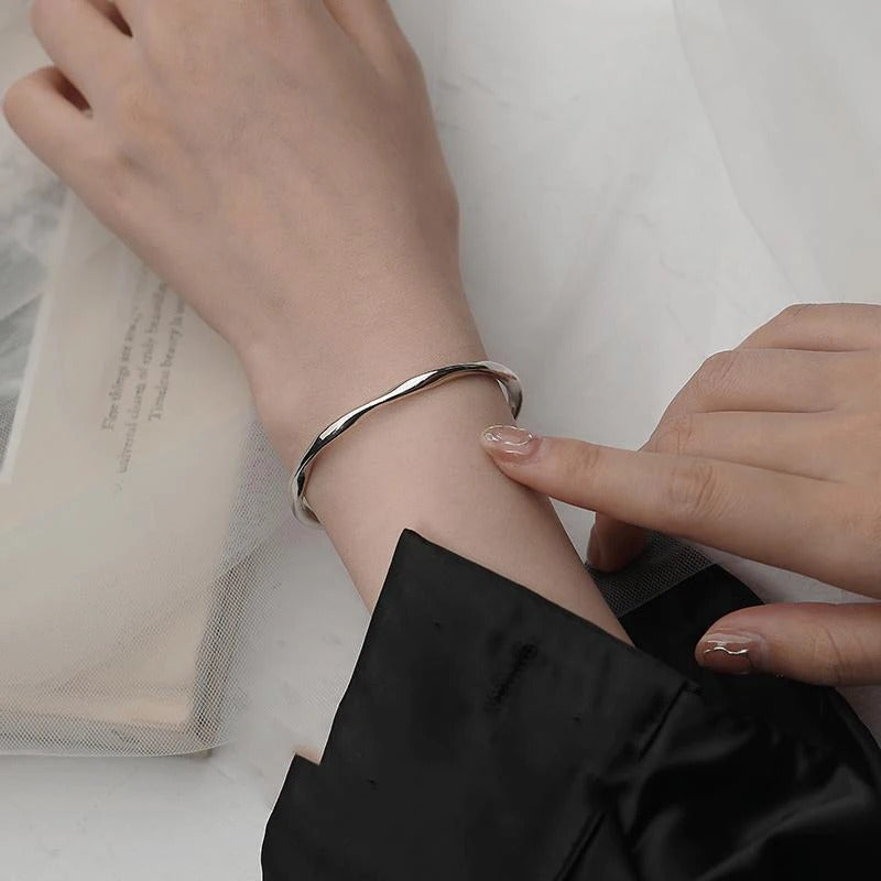 Gruba, nieregularna, regulowana bransoletka ze srebra 925