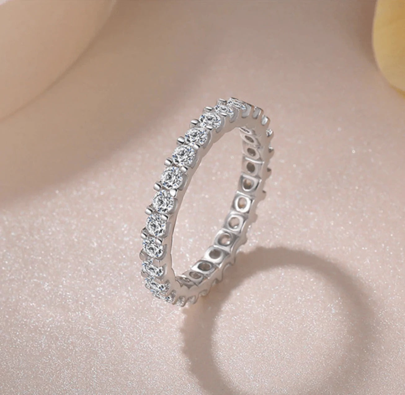 Pierścionek z paskiem Milan